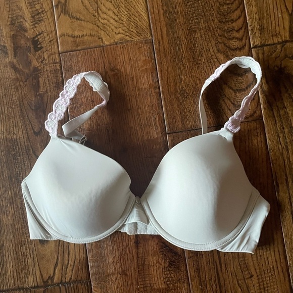 Natori Lightly Line Gray Bra - Picture 1 of 5